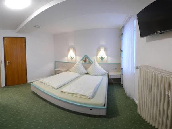 Gaestehaus Cafe Heck Titisee Luaran gambar